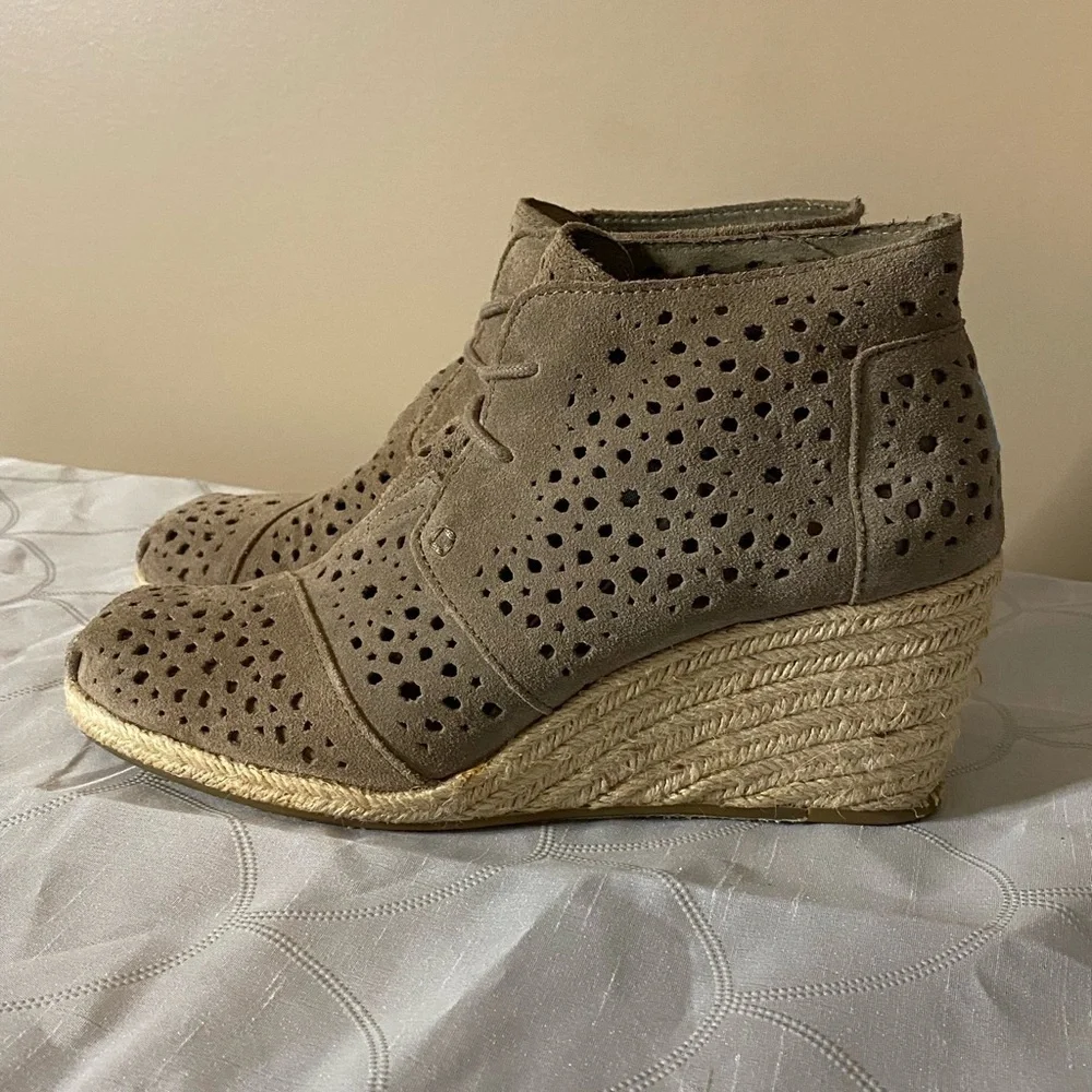 Toms Suede Cutout Wedge